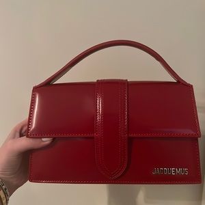 Jacquemus le bambino in red